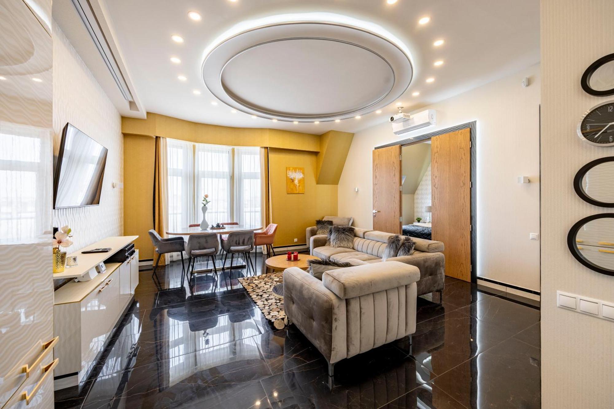 Luxury Royal Central Apartment By Prestige Homes Budapesta Exterior foto